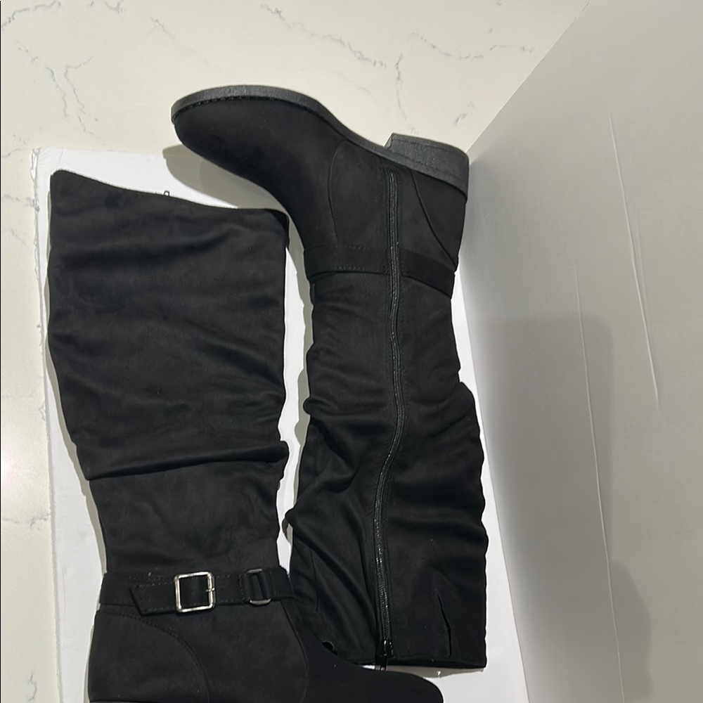 Black Over the Knee Boots with Slouchy Design Women’s Size 7.5 New
